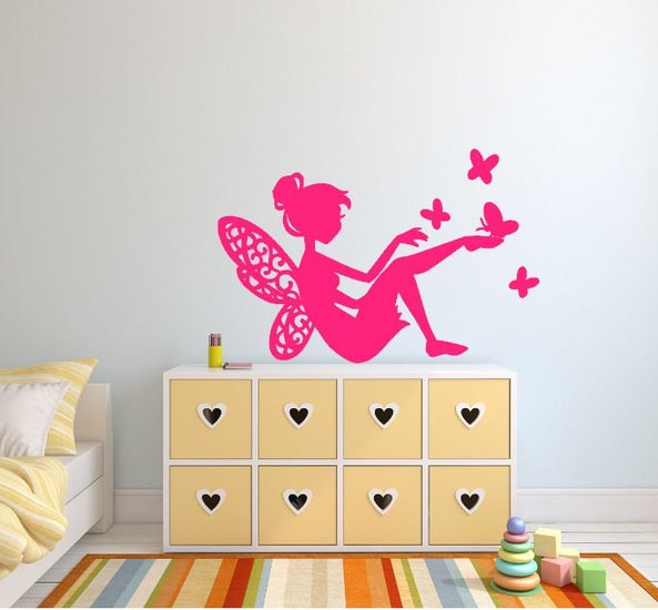 Muursticker Fee met vlinders roze 40 x 25 cm | Rosami Decoratiestickers